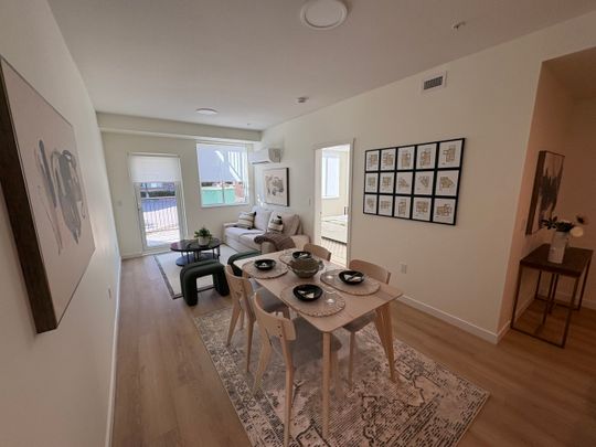 Brand New Alera Living – Lake Country – 3 Bed / 2 Bath - Photo 1