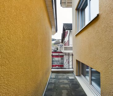 Modern 3.5-room apartment with balcony, Mosnang - Photo 4