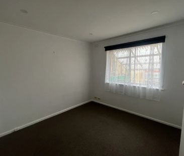 Beautiful 2 bedroom home - Photo 2
