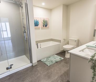 NE PAYEZ RIEN AVANT 2026 ! Le Wow à Sainte-Foy Québec - Condo / app... - Photo 4