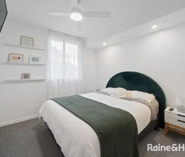 Elevated Two Bedroom Residence in The Peak - Photo 5
