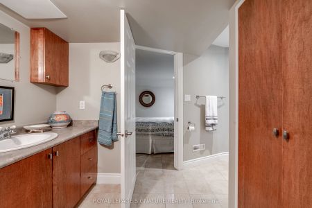 20 Stonemanse Court #Lower - Photo 5