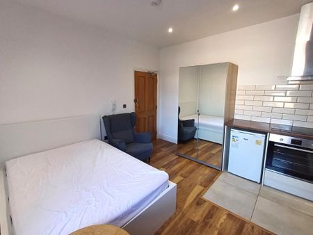 1 bedroom apartment to rent - Photo 3