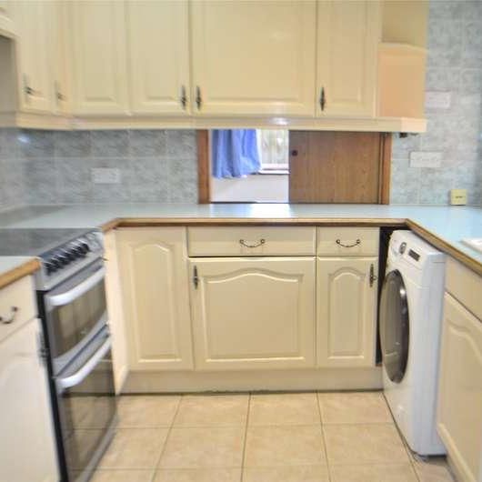 Purley Bury Avenue, Purley, CR8 - Photo 1