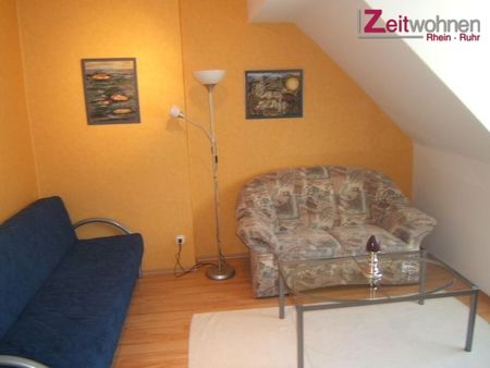 Lichtdurchflutete möblierte Dachgeschosswohung im beliebten Rüttenscheid - Photo 2