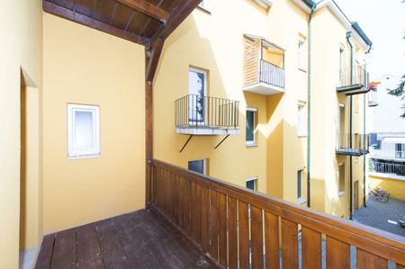 Helle, stilvolle Mietwohnung mit Balkon, ab sofort verfügbar! - Photo 2