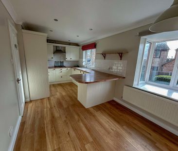 3 bedroom detached house to rent - Photo 6