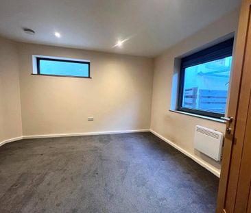 2 bedroom semi-detached house to rent - Photo 6