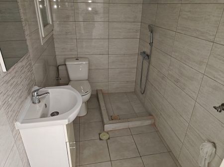Studio/Γκαρσονιέρα για ενοικίαση Άγιος Κωνσταντίνος - Άγιος Ελευθέριος (Λάρισα) - Photo 2