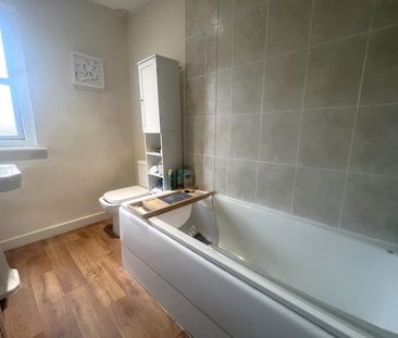 Duke Street, Windsor - 2 bedrooms Property for lettings - Seymours - Photo 1