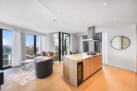 Nine Elms Lane London SW8 - Photo 2