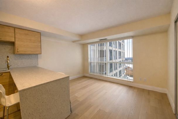 For Lease - 18 Harding Boulevard Unit# 816, Richmond Hill, Ontario - Photo 1
