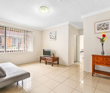 2 BEDROOMS PLUS STUDY 850M TO AUBURN STATION - Photo 2