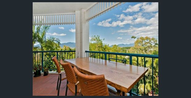 //// APPLICATION APPROVED //// "HOUSE ON THE HILL!!!!" - Photo 1