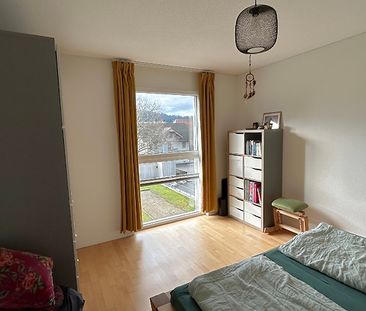 2½ Zimmer-Wohnung in Langnau im Emmental (BE), möbliert, auf Zeit - Photo 2