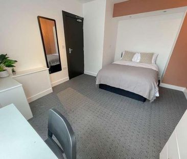 Romer Road, L6 - Photo 2