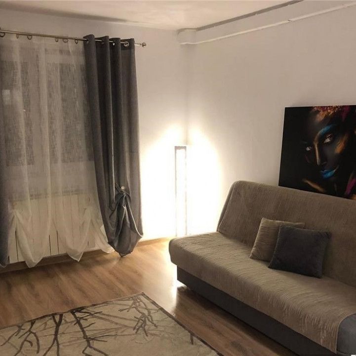 Garsoniera in zona Piata Resitei - Fotografie 1