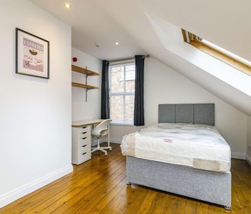 4 bedroom flat to rent - Photo 5