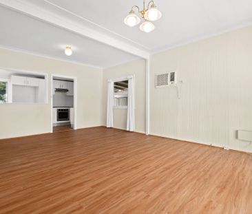 Delightful Light Filled Family Home - Photo 1