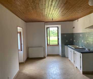 Location appartement 4 pièces 93 m² à Lablachère (07230) - Photo 3