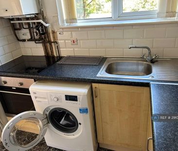 2 bedroom maisonette to rent - Photo 3
