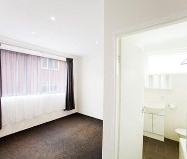 6/602 Bell Street, Preston VIC 3072 - Photo 4