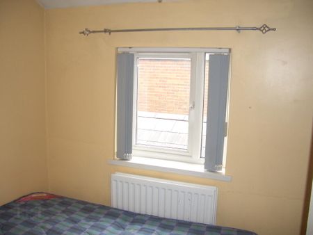 Great Location, 16c Rugby Avenue, Queens Quarter, Belfast, BT7 1RG - Photo 4