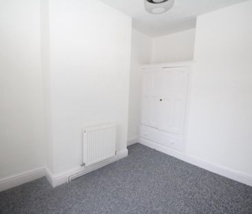 2 bedroom cottage to rent - Photo 2