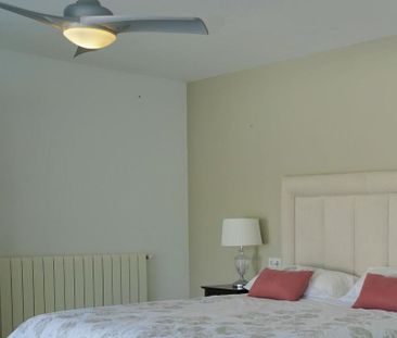 4 bedroom luxury Villa for rent in Nueva Andalucia, Andalusia - Photo 4