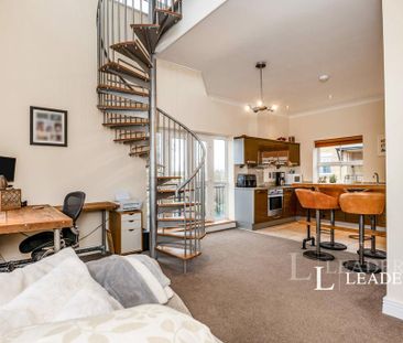 2 bedroom flat to rent - Photo 4