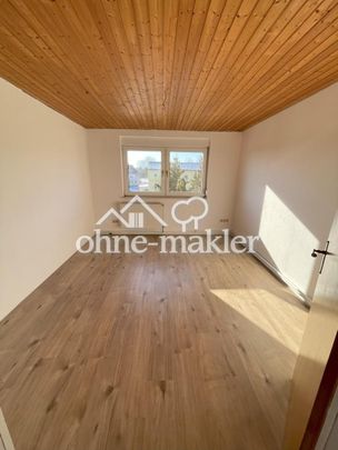 Tolle, große Dachgeschosswohnung, erster Monat mietfrei - Photo 1