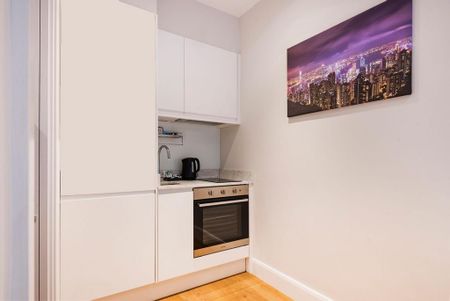 Studio to rent - Photo 5