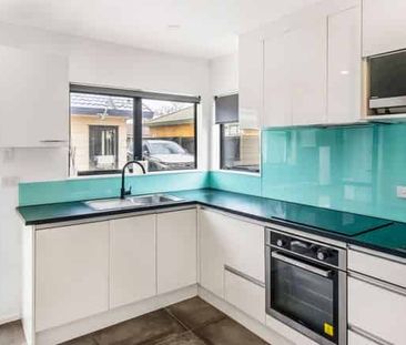 2 bedroom unit for rent in Randwick Park! - Photo 3