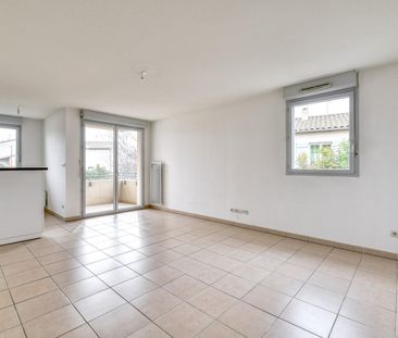 location Appartement T3 DE 63.59m² À VINASSAN - Photo 2