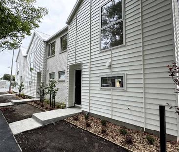 Oxley Ave Townhouse - Photo 5