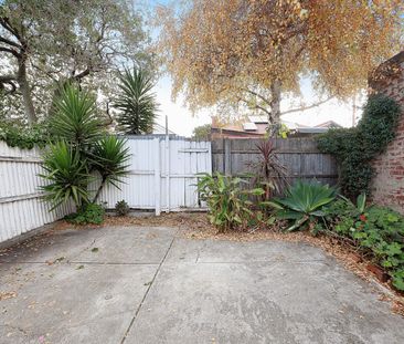 Victorian charm meets Urban ease - Photo 4