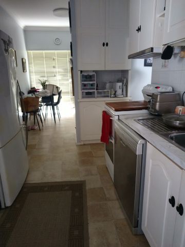 Lake Haven - Photo 5