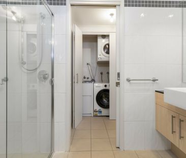 Fully Furnished And Equipped One Bedroom Apartment! - Photo 4