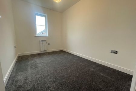 Layton Street - Photo 2