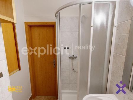 Pronájem bytu 2+kk 38 m2 - Fotografie 2