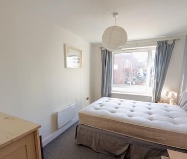 Bramwell Place, Woking - 1 bedroomProperty for lettings - Seymours - Photo 4