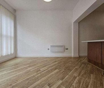 Lulworth Road, Southport, PR8 - Photo 2