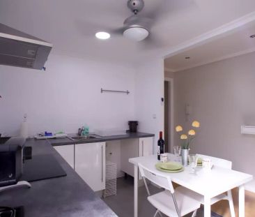 Single Bed in Room in a shared 4-bedroom apartment for rent in L'Il... - Photo 6