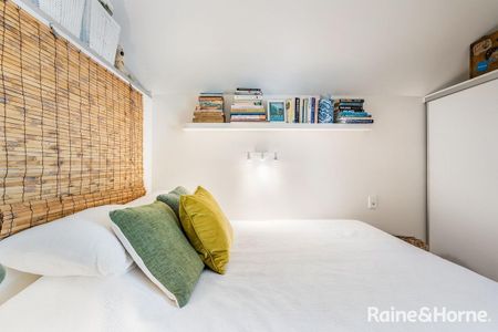 Modern Loft Living - Photo 2