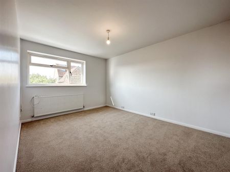 Gotherington, Cheltenham GL52 9EP - Photo 4