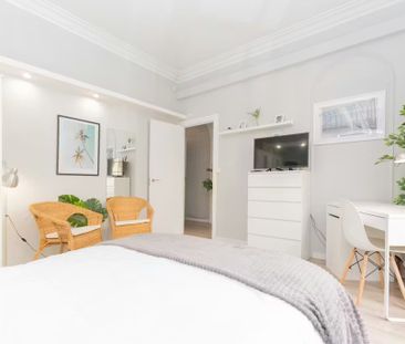 Carrer de Muntaner, Barcelona, Catalonia 08036 - Photo 3