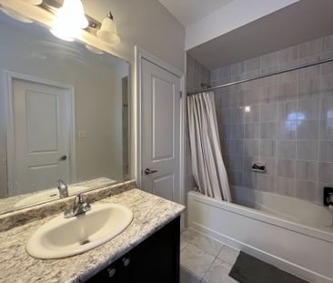 For Lease - 116 Elysian Fields Circle, Brampton, Ontario - Photo 5