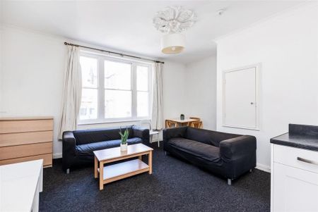 5 bedroom maisonette to rent - Photo 2