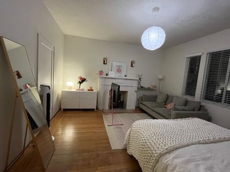 #203 – 2191 West 1st Avenue, Vancouver Bc V6k 1e7 - Photo 2