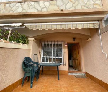 Alquiler de chalet adosado en Calle los Rosales - Photo 6